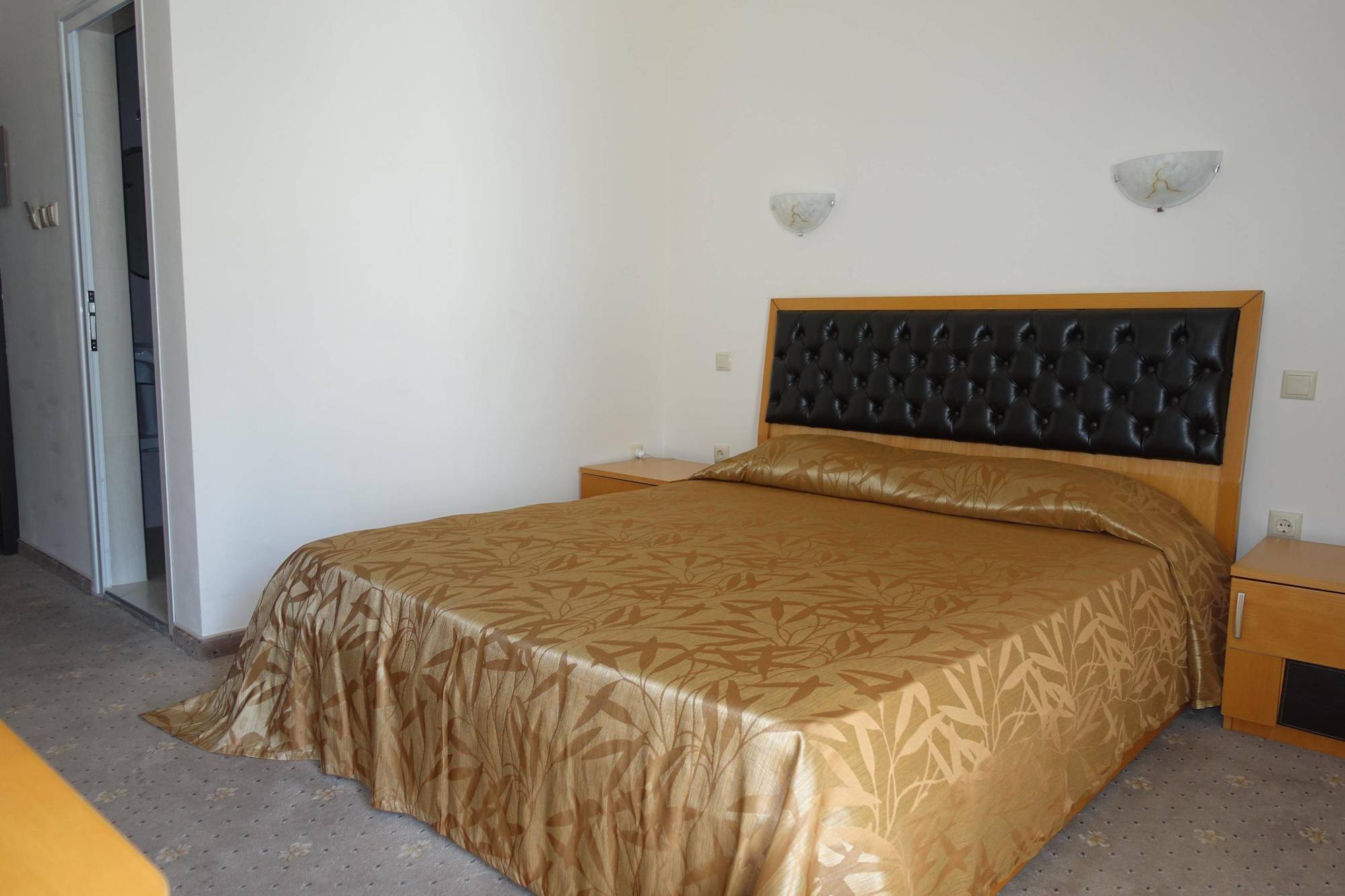 Hotel Incognito Pomorie - All Inclusive Light Esterno foto
