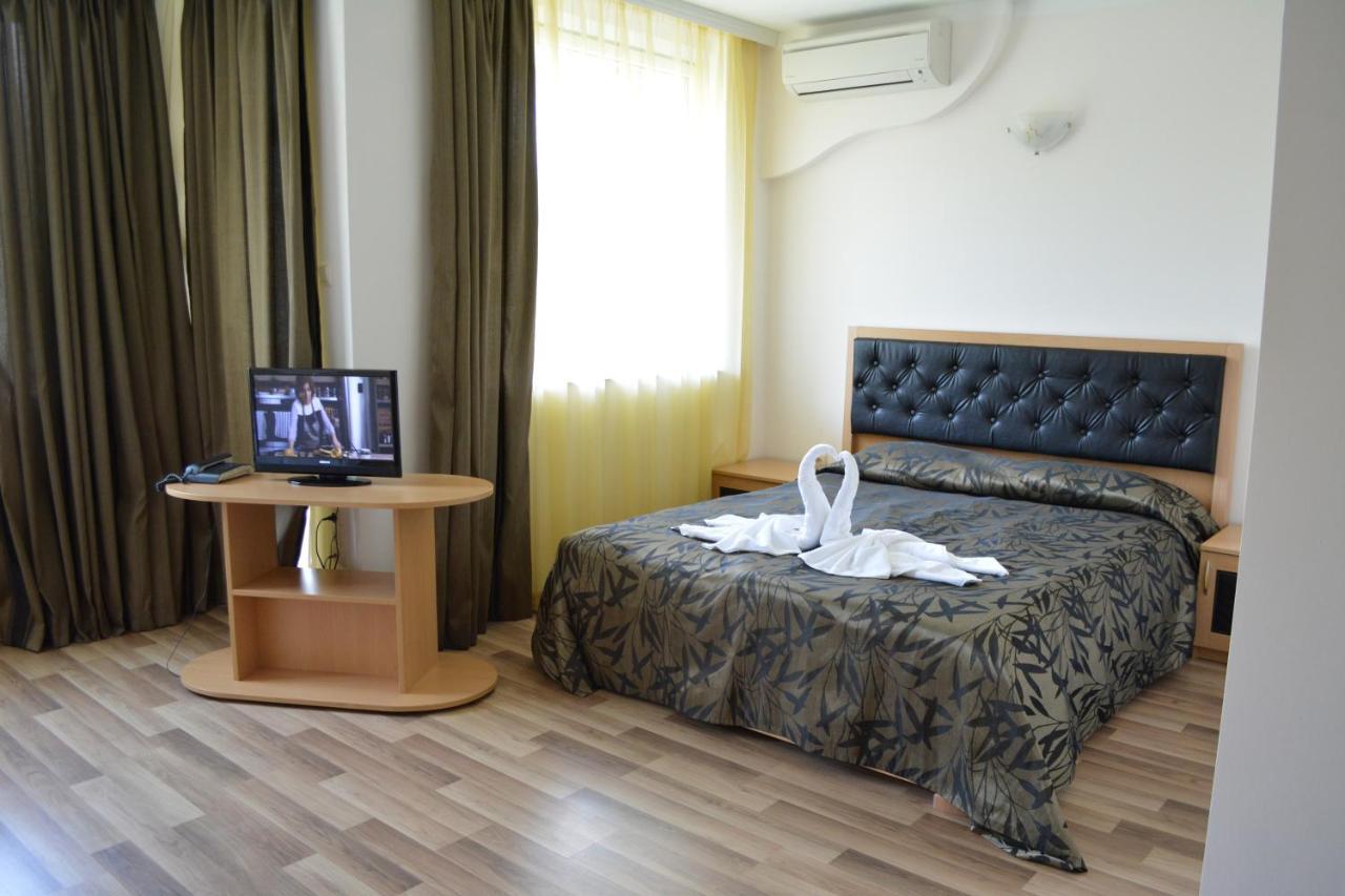 Hotel Incognito Pomorie - All Inclusive Light Esterno foto